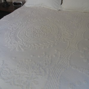 Chenille Yard Sale Bedspread