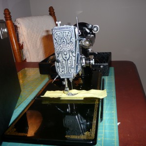 CENTENNIAL Singer Featherweight 221