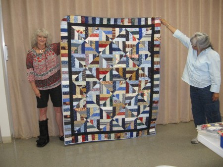 sao's STRIP TWIST QUILT