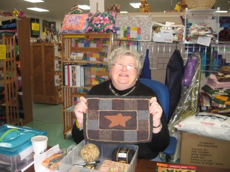 Catherine's Traditional HOOKED Rug