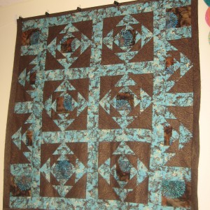 Catherine's EXPLODING PINEAPPLE QUILT