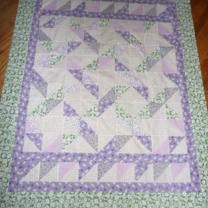 BABY GIRL RIBBON QUILT