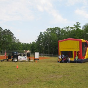Setting up for the fun in the early AM!